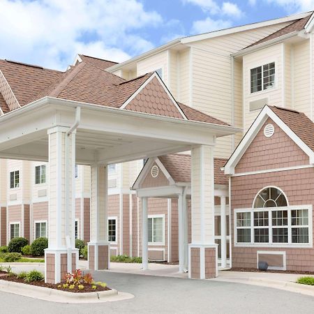 Microtel Inn & Suites By Wyndham University Medical Park Greenville Buitenkant foto