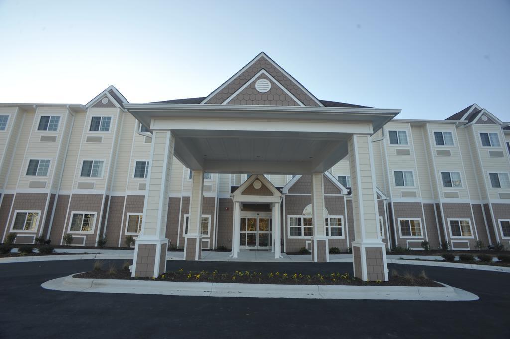 Microtel Inn & Suites By Wyndham University Medical Park Greenville Buitenkant foto