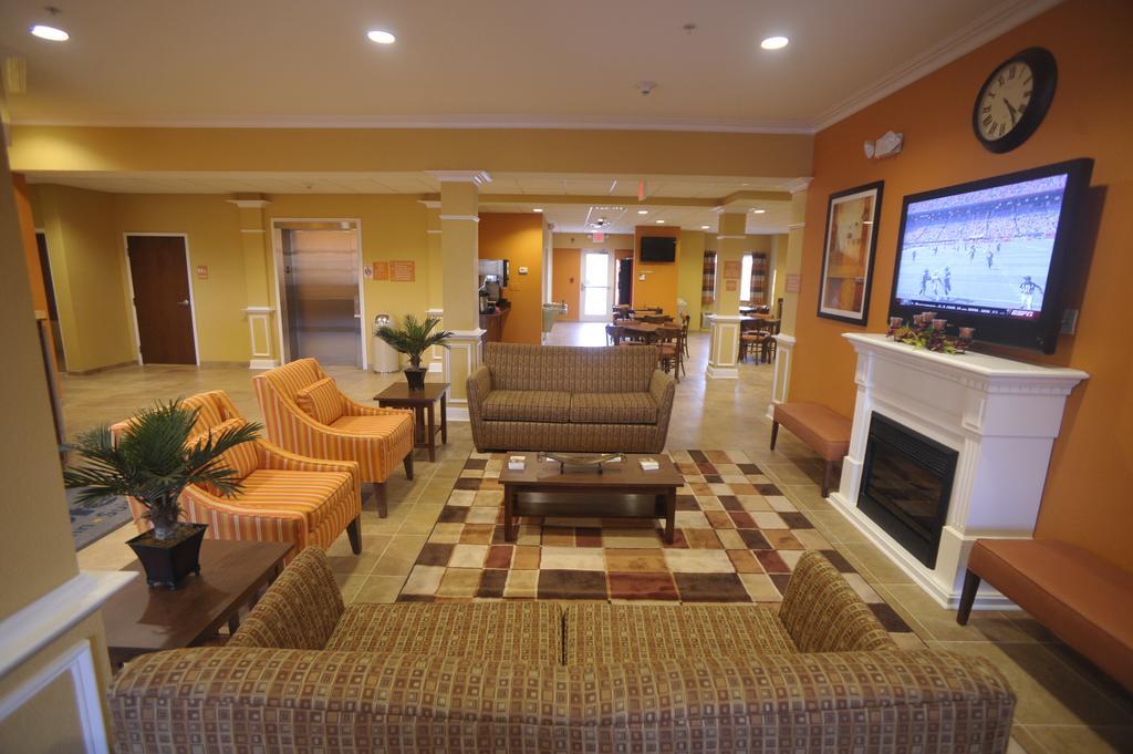 Microtel Inn & Suites By Wyndham University Medical Park Greenville Buitenkant foto